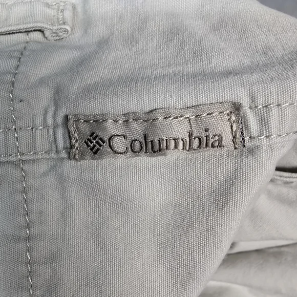 Columbia Off White Cropped Capris Womens Size 10 - Picture 9 of 9